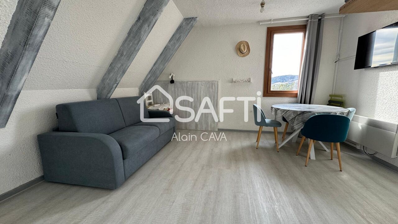 appartement 1 pièces 26 m2 à vendre à Montclar (04140)