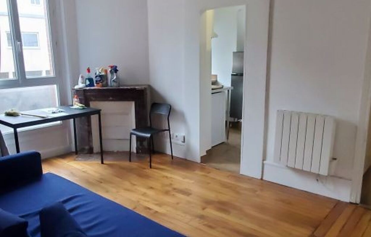 appartement 2 pièces 33 m2 à louer à Clichy (92110)