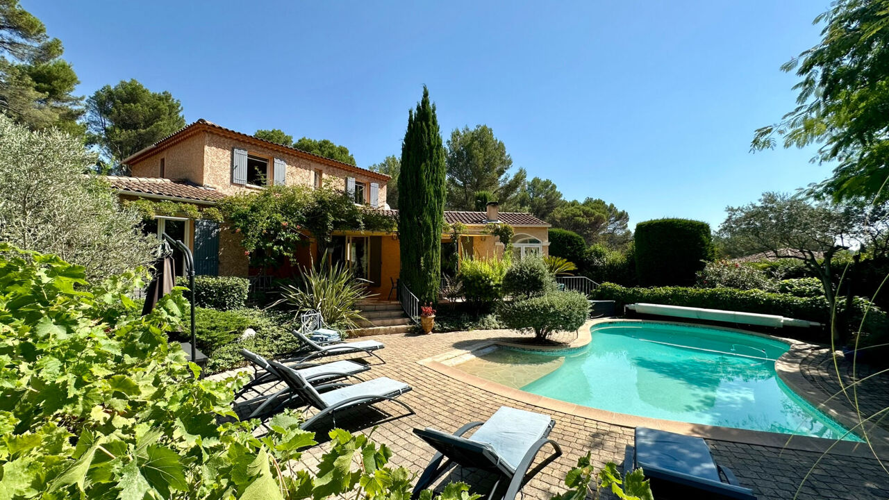 maison 8 pièces 230 m2 à vendre à Aix-en-Provence (13090)