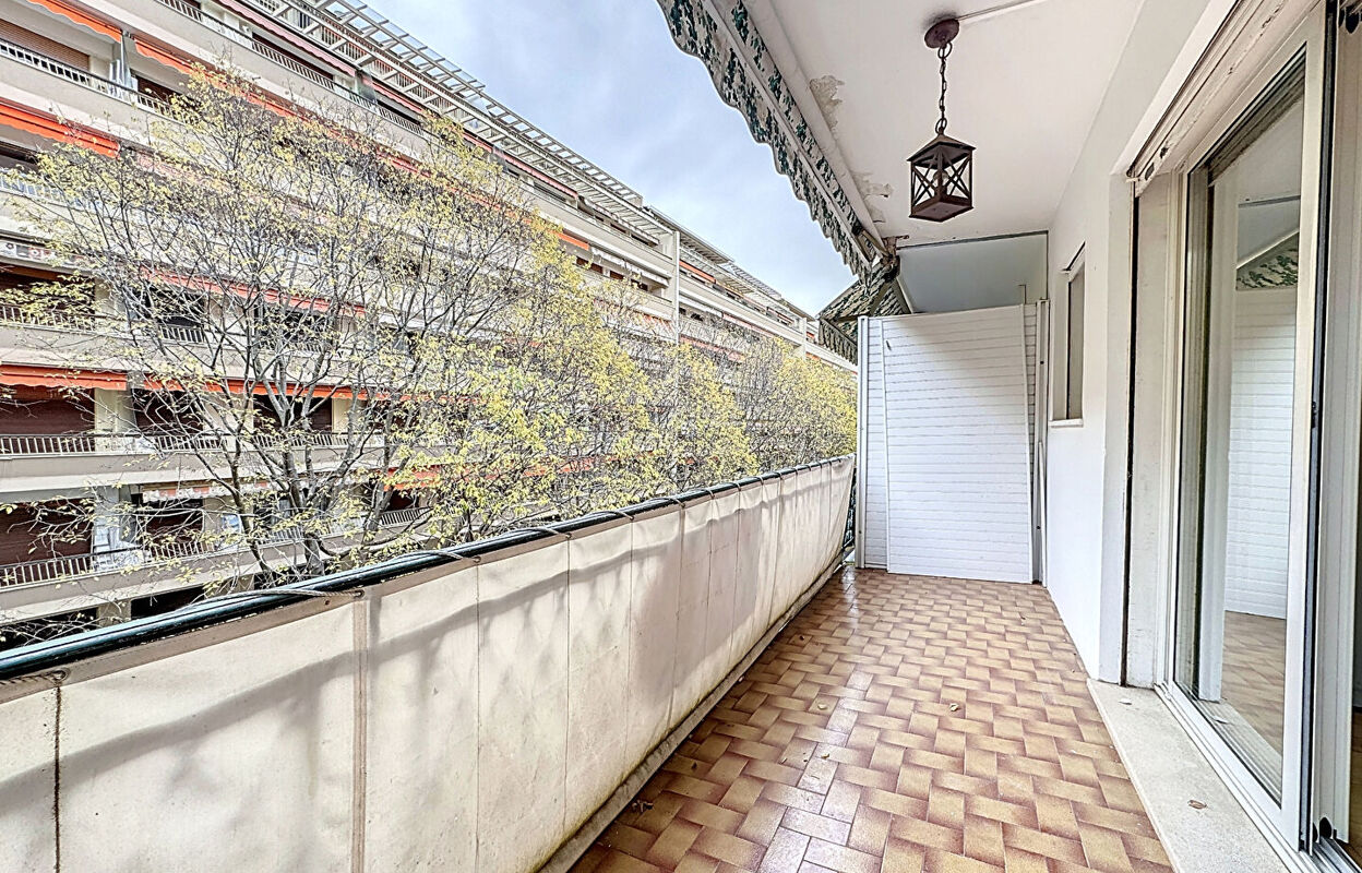 appartement 2 pièces 49 m2 à vendre à Cannes (06400)