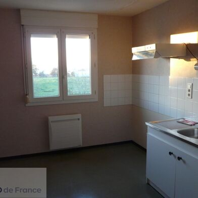 Appartement 4 pièces 557 €