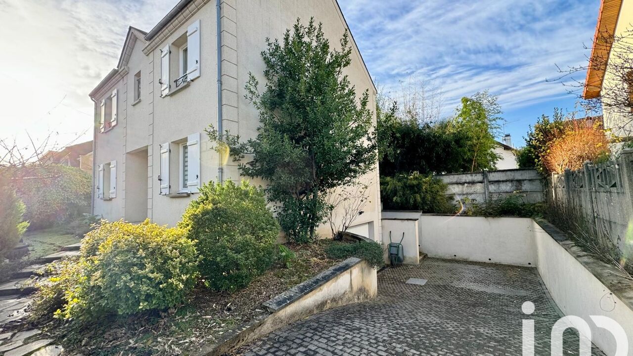 maison 6 pièces 127 m2 à vendre à Ormesson-sur-Marne (94490)