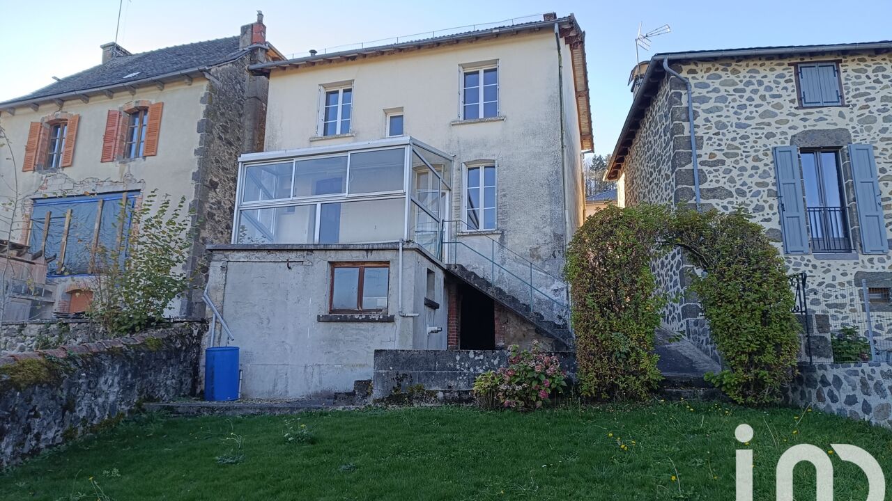 maison 4 pièces 86 m2 à vendre à Saint-Cernin (15310)