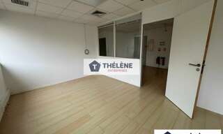 Bureau  162 m² à louer à Baillargues (34670)