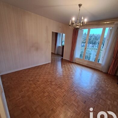 Appartement 4 pièces 77 m²