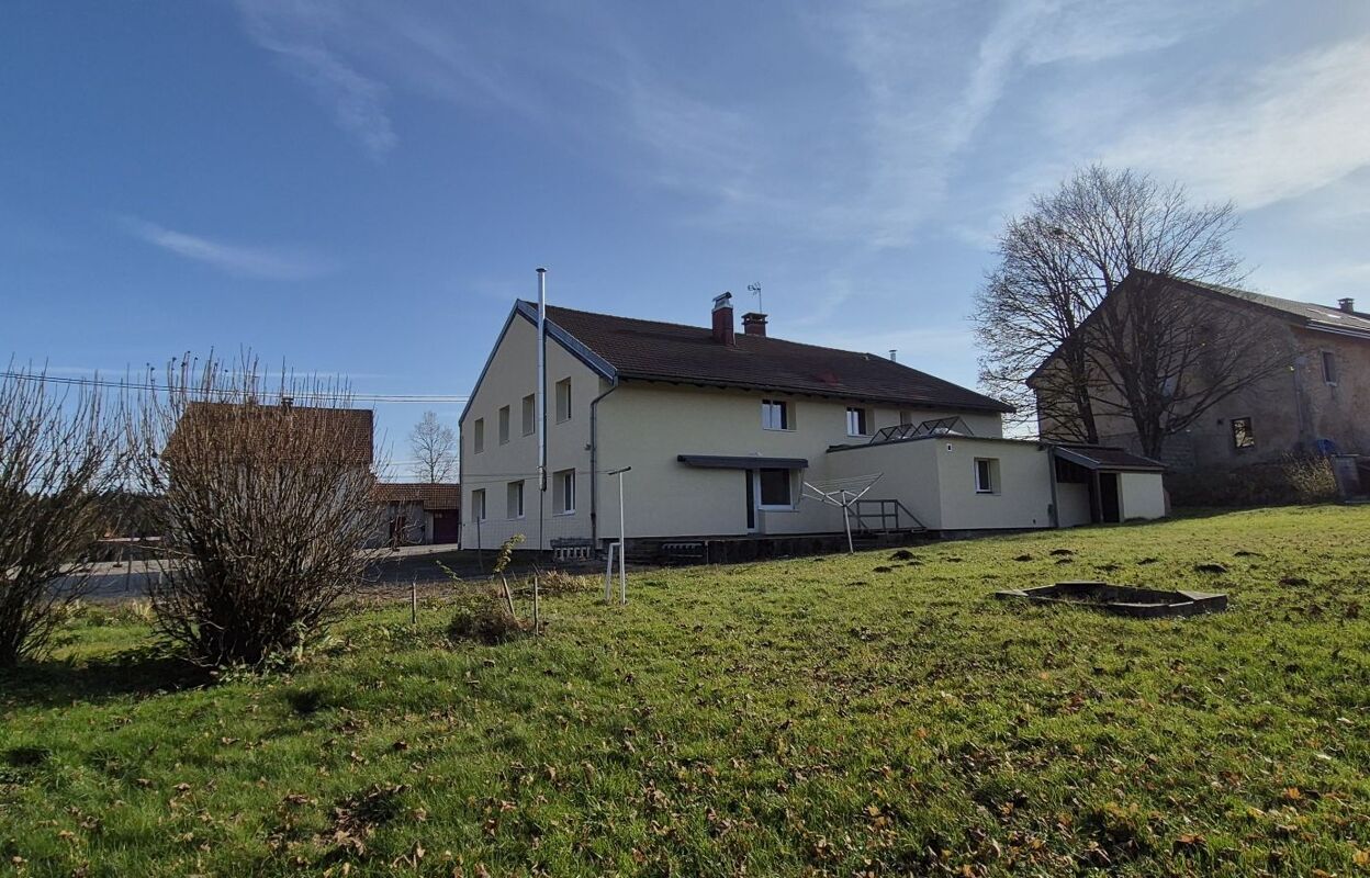 maison 13 pièces 390 m2 à vendre à Chaux-des-Prés (39150)