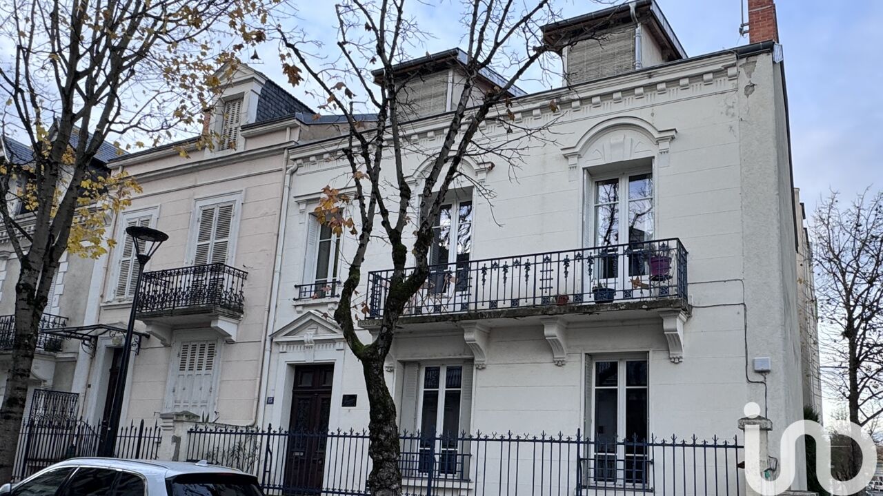 maison 9 pièces 229 m2 à vendre à Vichy (03200)