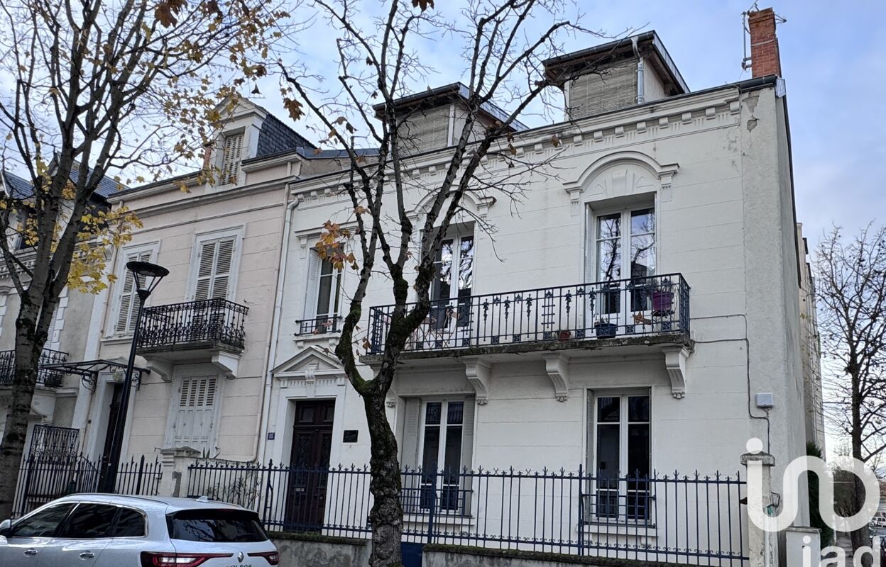 maison 9 pièces 229 m2 à vendre à Vichy (03200)