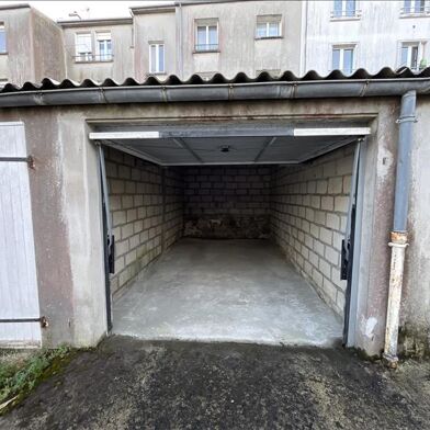 Garage  15000 €
