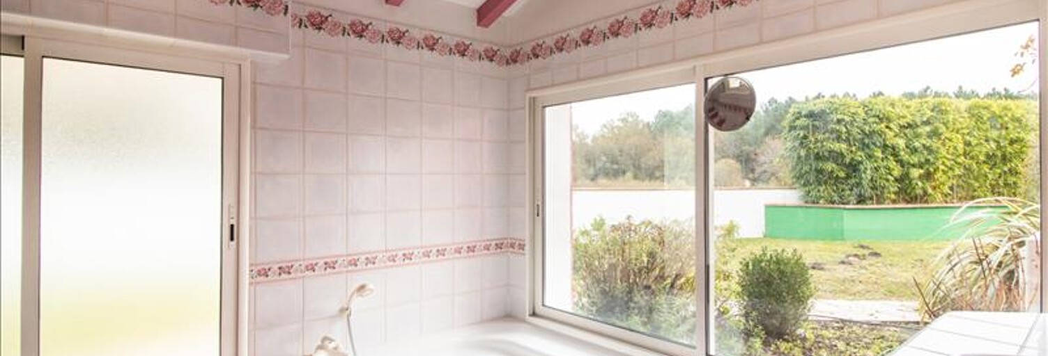 Maison 6 Pièces 260 m² à vendre à Saubion (40230)