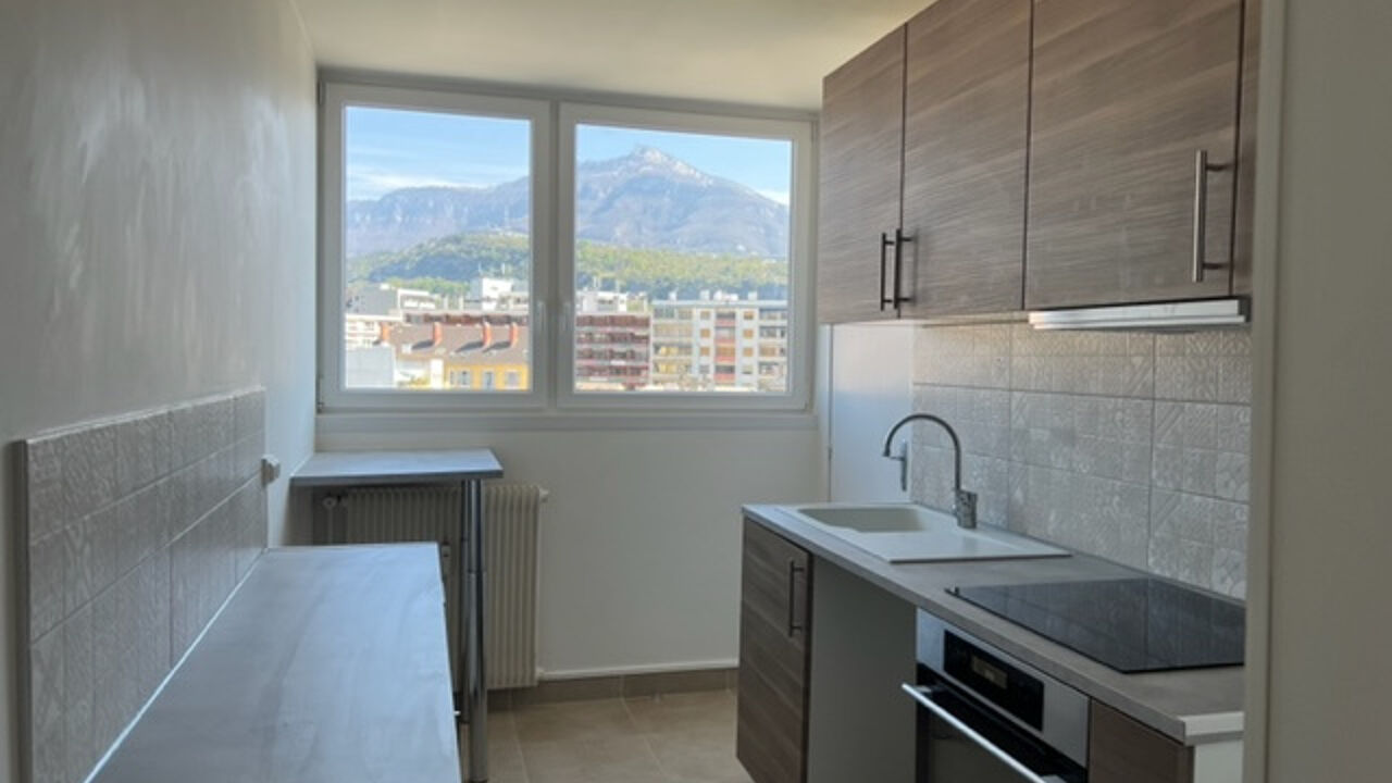 appartement 3 pièces 79 m2 à louer à Chambéry (73000)