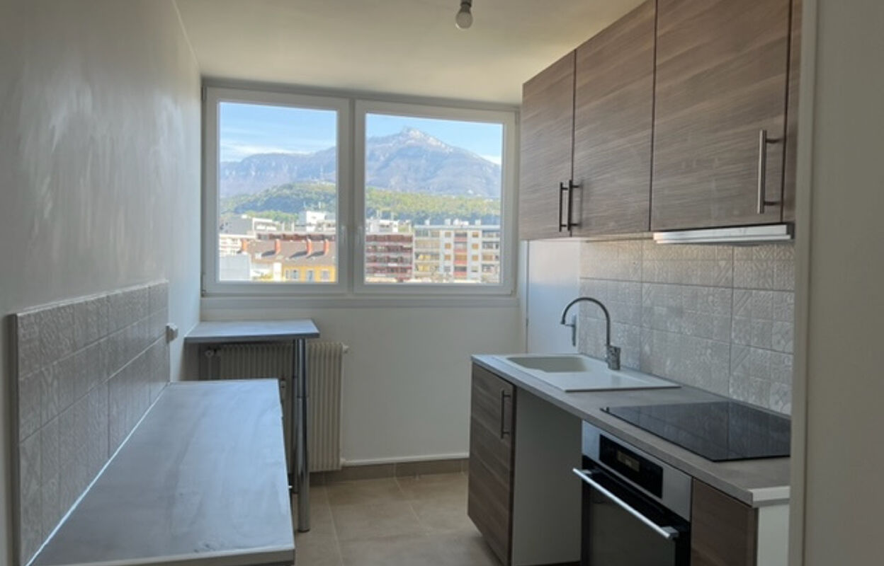 appartement 3 pièces 79 m2 à louer à Chambéry (73000)