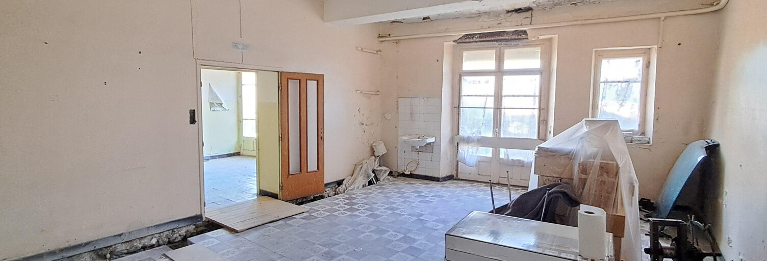 Immeuble  450 m² à vendre à Saint-Hippolyte-du-Fort (30170)