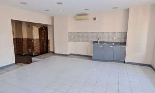 Immeuble  450 m² à vendre à Saint-Hippolyte-du-Fort (30170)