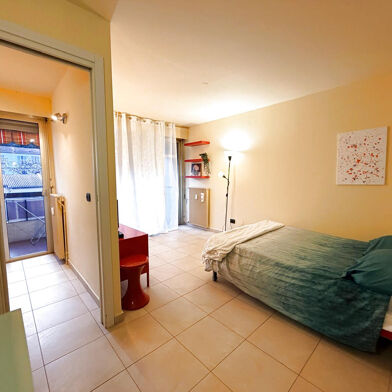 Appartement 1 pièces 159000 €