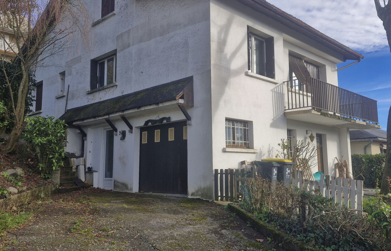 maison 7 pièces 138 m2 à vendre à Lourdes (65100)