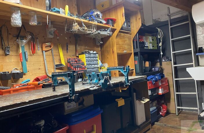 Local commercial — photo 5