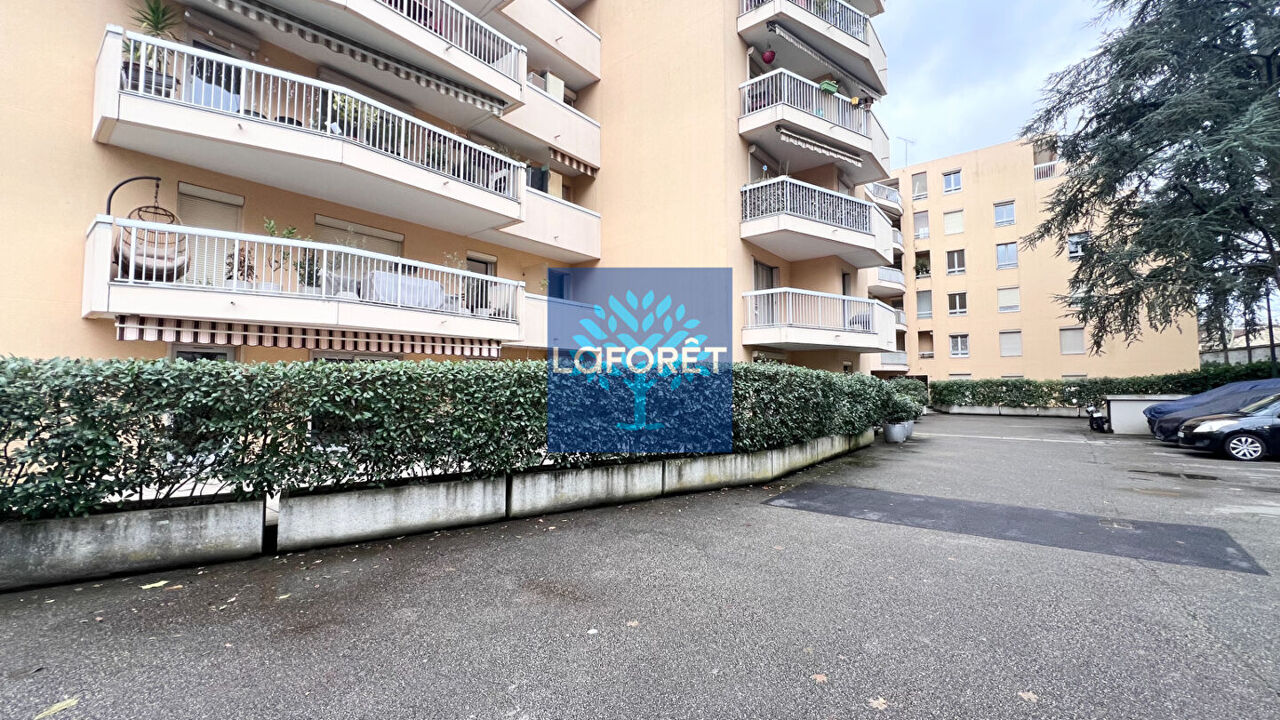 appartement 2 pièces 56 m2 à vendre à Oullins (69600)