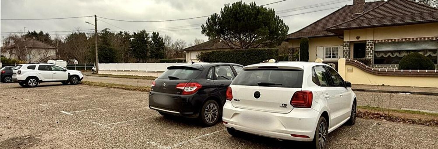 Garage  253 m² à vendre à Roanne (42300)