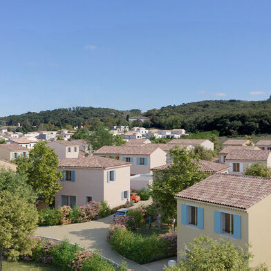 Local industriel  102500 €