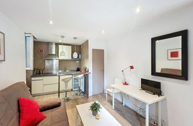 location appartement 380 € CC /mois à proximité de Le Pontet (84130)