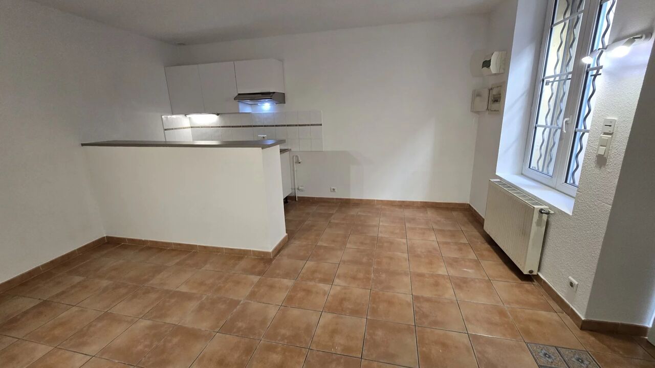 appartement 2 pièces 35 m2 à louer à Nîmes (30900)