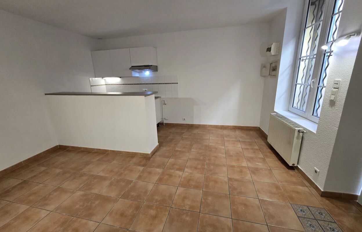 appartement 2 pièces 35 m2 à louer à Nîmes (30900)