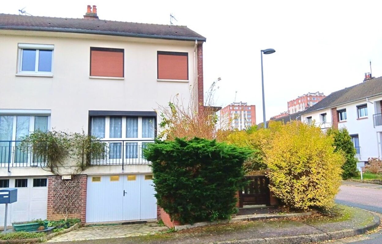 maison 4 pièces 92 m2 à vendre à Rouen (76000)