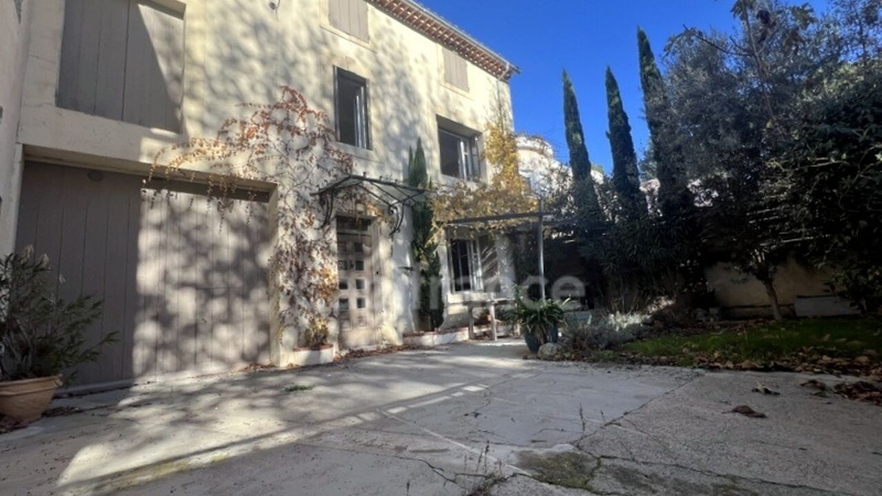 maison 8 pièces 177 m2 à vendre à Mallemort (13370)