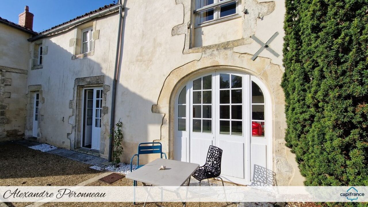 appartement 5 pièces 88 m2 à vendre à La Rochelle (17000)