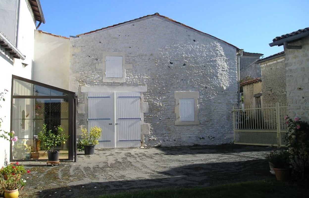 maison 3 pièces 119 m2 à louer à Dompierre-sur-Charente (17610)