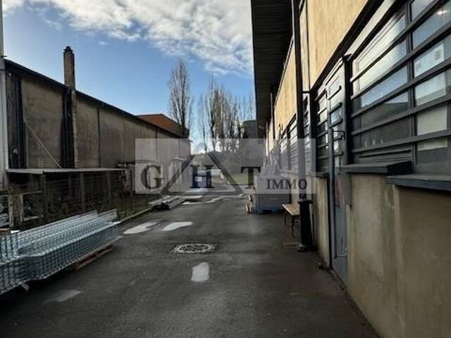 A VENDRE MORANGIS 3101M2 — photo du bien