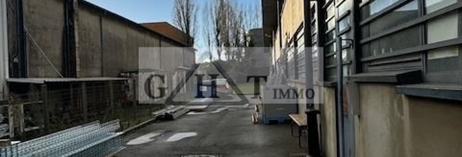 Local industriel  3101 m² à vendre à Morangis (91420)