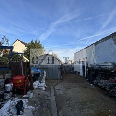 Local industriel  700000 €