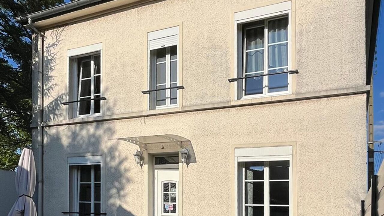 maison 7 pièces 128 m2 à vendre à Noyon (60400)