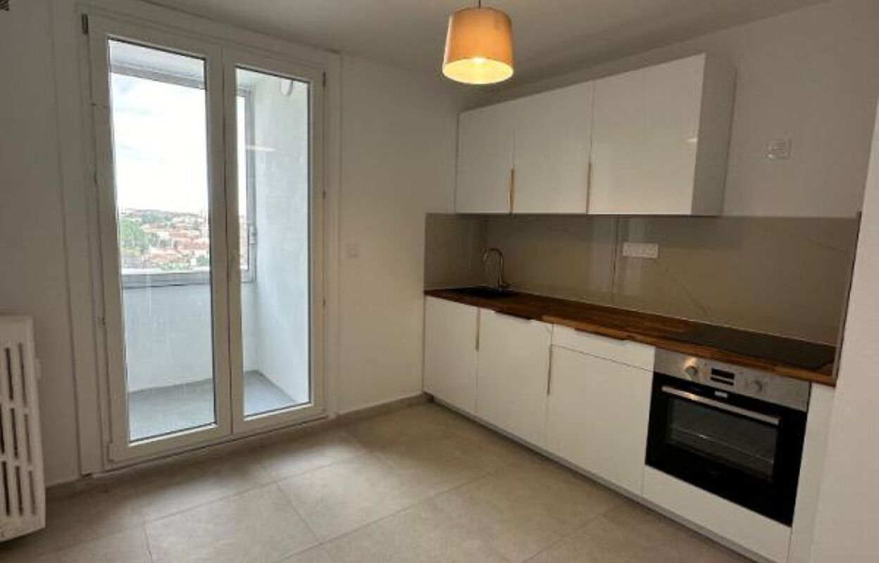 appartement 4 pièces 67 m2 à vendre à Nîmes (30000)