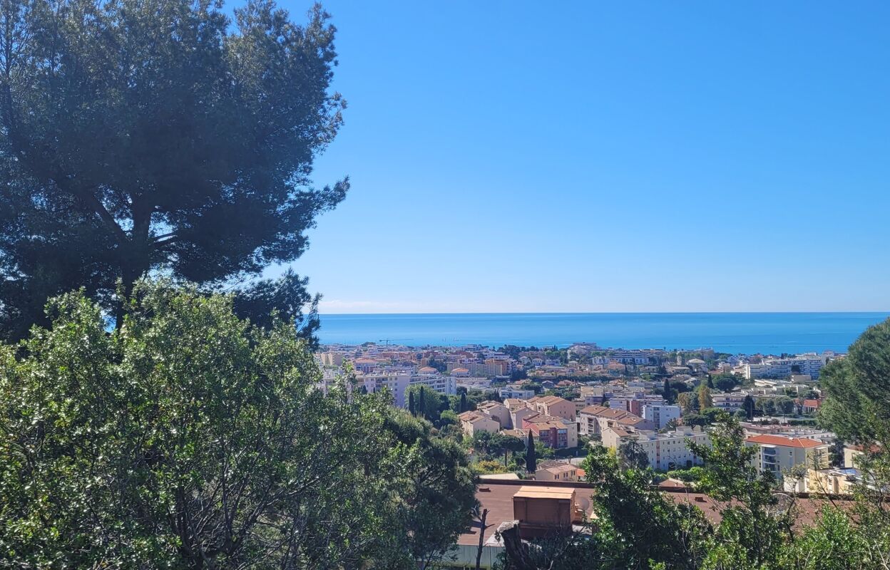 terrain  pièces  m2 à vendre à Cagnes-sur-Mer (06800)