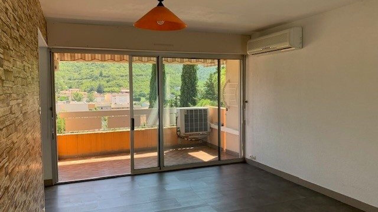 appartement 4 pièces 88 m2 à louer à Les Vans (07140)