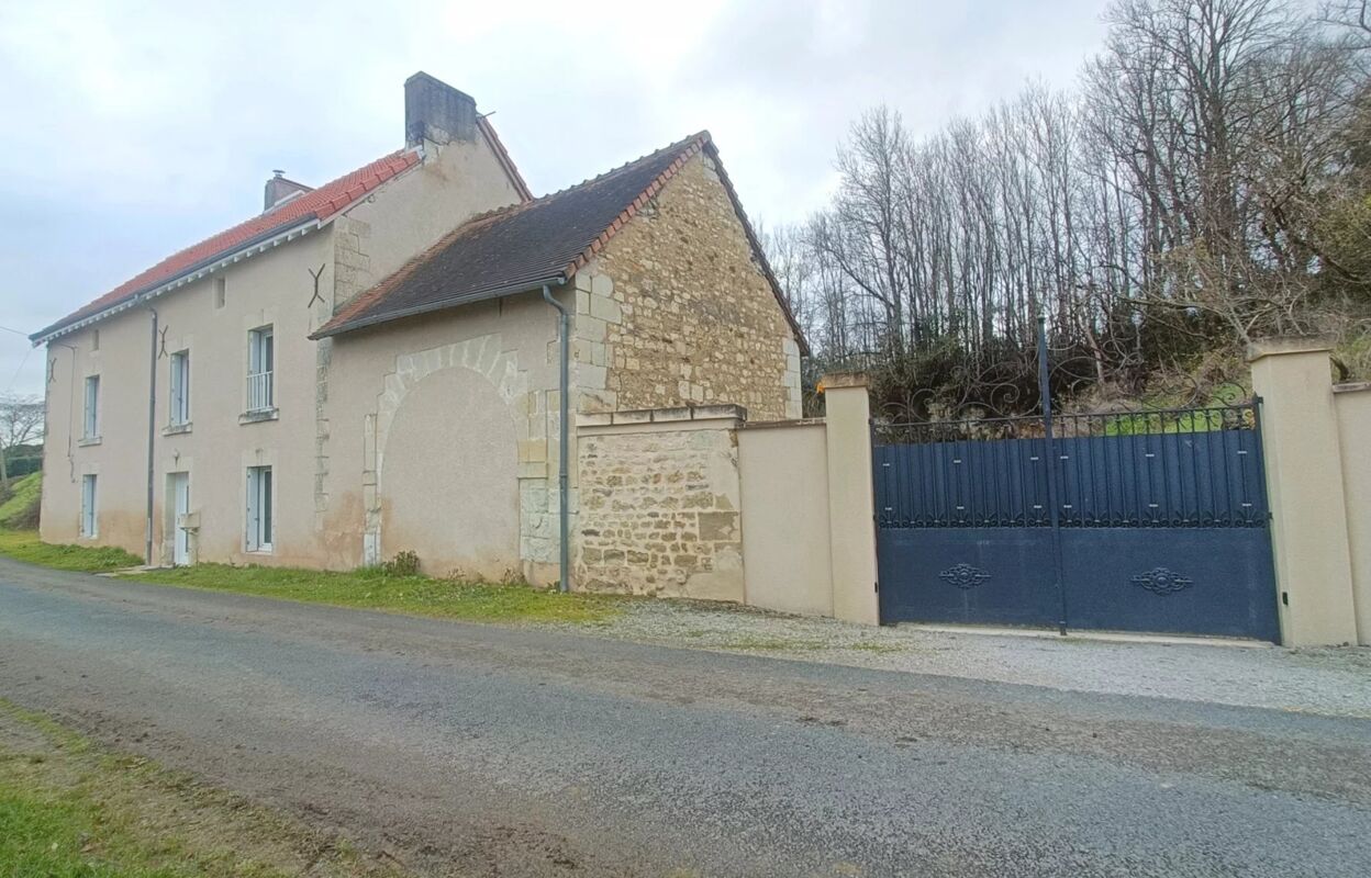 maison 4 pièces 125 m2 à vendre à Beaumont Saint-Cyr (86490)