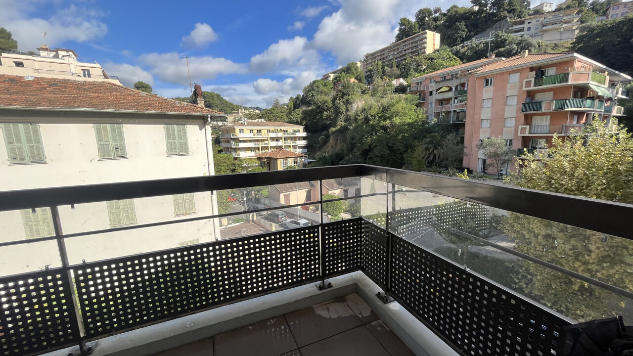 appartement 3 pièces 64 m2 à louer à Nice (06100)