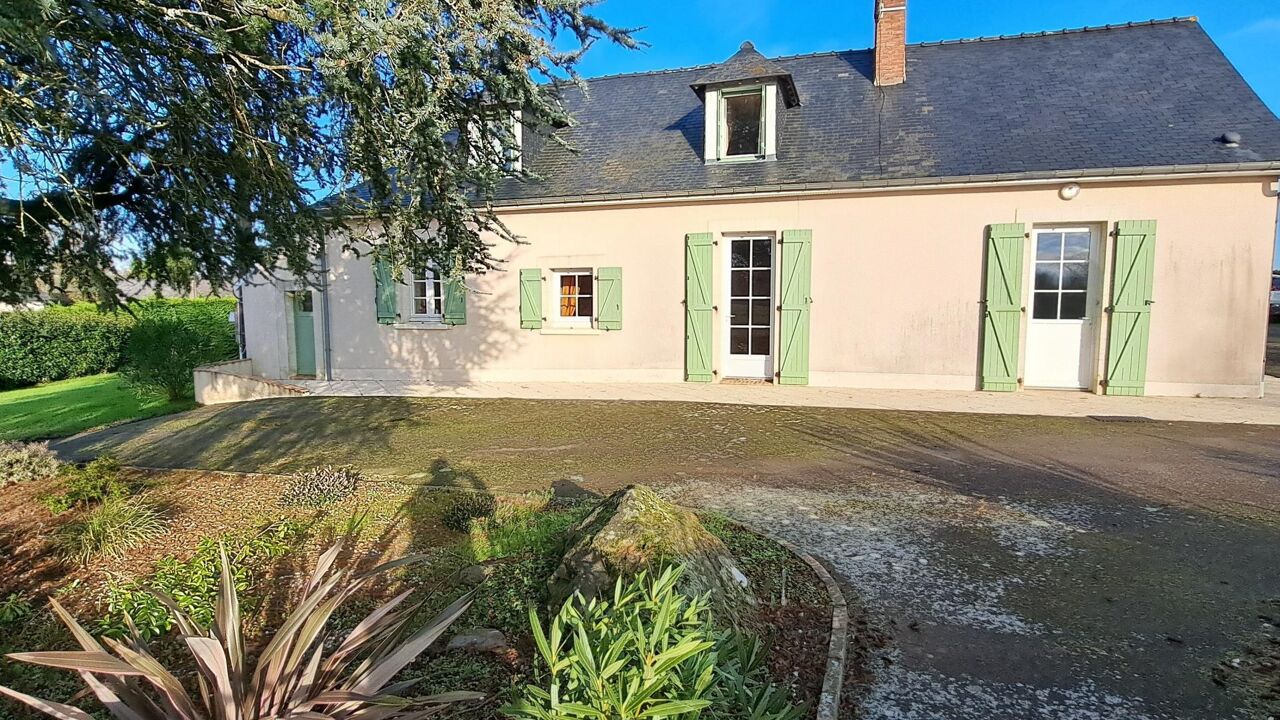 maison 7 pièces 112 m2 à vendre à La Roche-Neuville (53200)