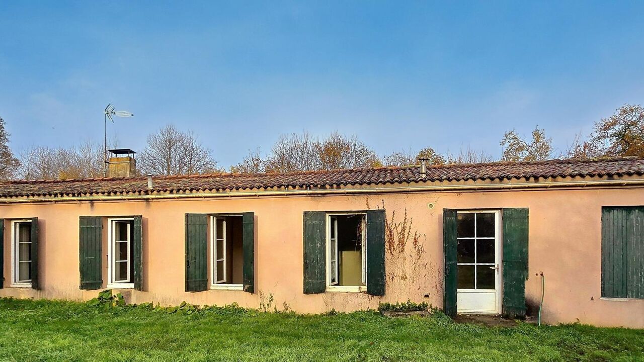 maison 5 pièces 121 m2 à vendre à Écoyeux (17770)