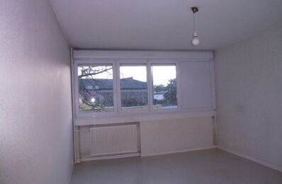 location appartement 420 € CC /mois à proximité de Perrex (01540)