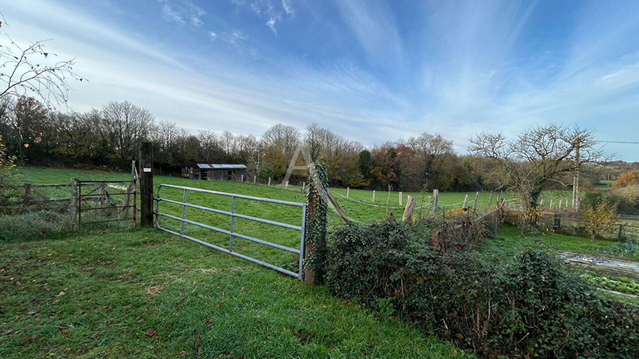 terrain  pièces 14298 m2 à vendre à Château-Gontier-sur-Mayenne (53200)