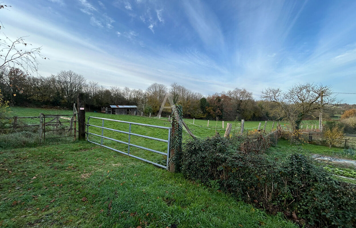 terrain  pièces 14298 m2 à vendre à Château-Gontier-sur-Mayenne (53200)