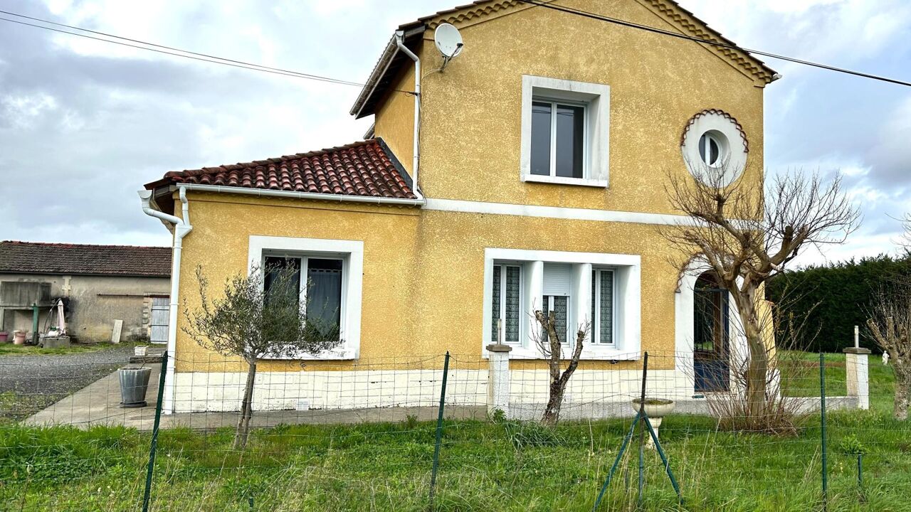 maison 6 pièces 185 m2 à vendre à Saint-Seurin-de-Cursac (33390)