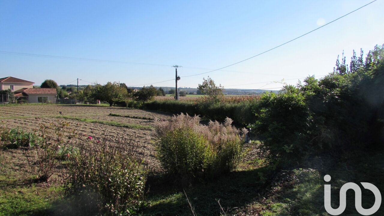 terrain  pièces 1600 m2 à vendre à Loudun (86200)