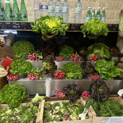 Commerce  230000 €