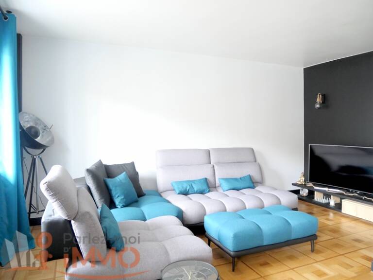 T4 — photo 1