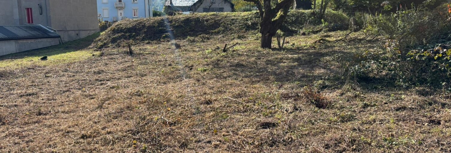 Terrain  2215 m² à vendre à Saint-Rémy-de-Maurienne (73660)